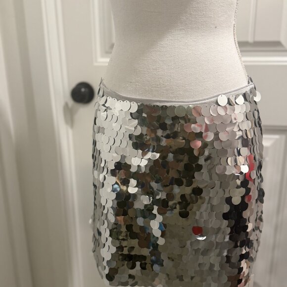 Reformation - NWT Carla Low Waist Skirt (Color: Mercury, Size: 6) Retail $128 - Picture 5 of 7